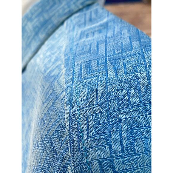 Tommy Bahama XL – Button-Up Shirt – Blue – Short Sleeve – 100% Silk - Picture 4 of 8